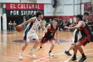 Urquiza lo dio vuelta y festejó otra vez en Córdoba