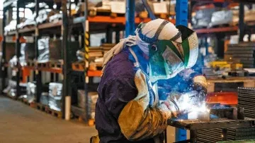 20221022industriapymeshutterstockg-1440604-360x203