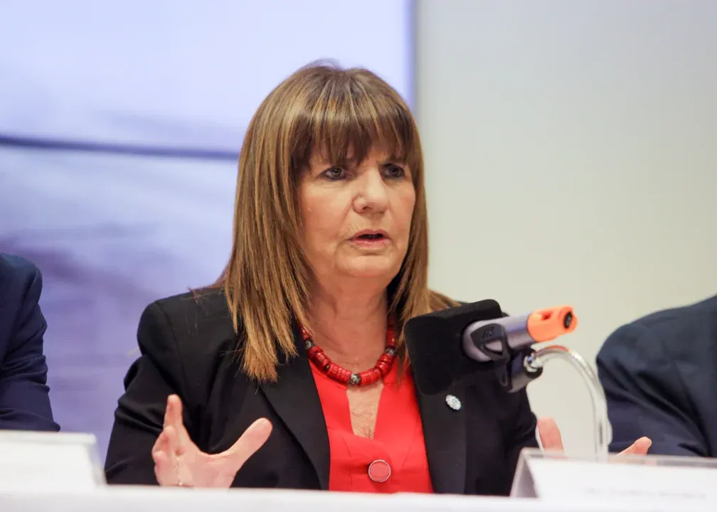 bullrich-armas