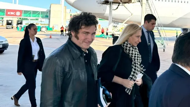 javier-milei-viaja-davos-ezeiza