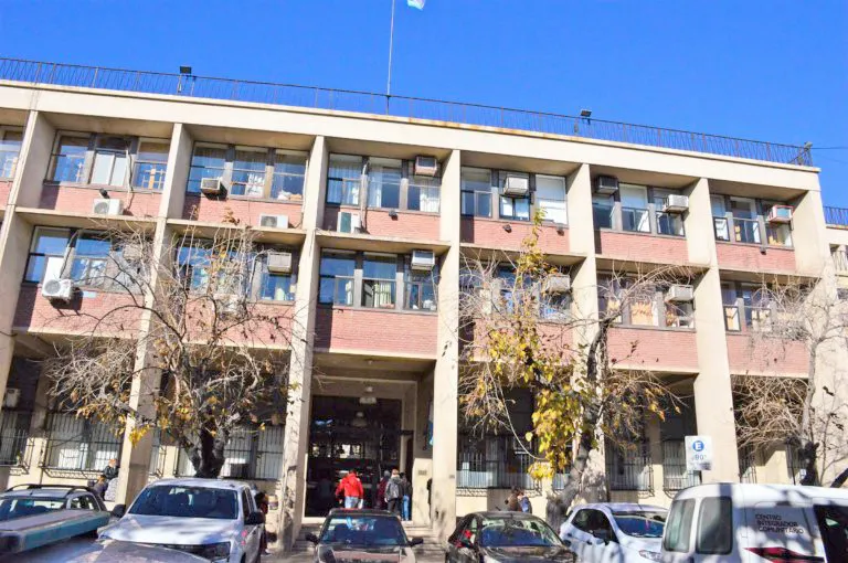 TRIBUNALES-3