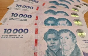 Anticipo de aguinaldo: quiénes pueden pedirlo y dónde