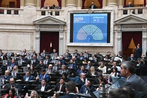 Diputados debate cambios en la Ley de Glaciares en una sesión marcada por tensiones políticas y ambientales