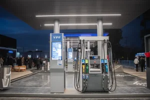 Estaciones de servicio: analizan modificar el esquema de atención nocturna por la caída en las ventas