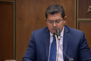 Orrego anunció un nuevo sistema de videovigilancia y cambios en la formación policial