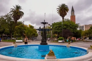 Inicio de semana MUY FRÍO y nublado en San Juan