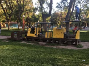 El trencito del Parque de Mayo volvería en 2026 como emblema de la renovación