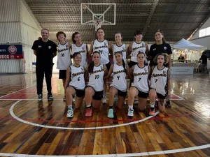 Arrancan los playoffs femeninos y Universidad espera rival