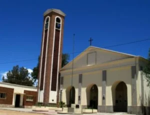 Jáchal: rompieron una ventana del histórico Santuario San José para llevarse el dinero de los fieles