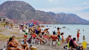 La UNSJ acondiciona la "playita" del Dique de Ullum tras casi ocho años sin habilitación