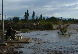 Alerta en Calingasta por el aumento del caudal de los ríos: piden apurar obras de contención