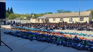 Alumnos de la Industrial realizaron una multitudinaria sentada tras la muerte de un compañero