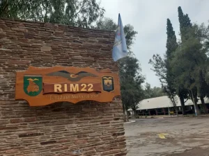 Conmoción en el RIM 22: hallan muerto a un soldado voluntario durante una guardia