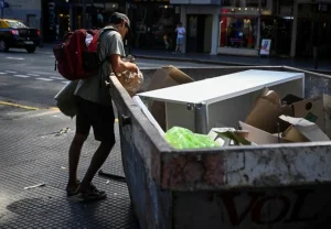 La pobreza subió al 32,3% en el primer semestre de 2026