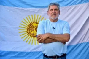 El excombatiente Víctor Sierra apoyó las medidas de Milei sobre Malvinas y pidió mantener el reclamo como política de Estado